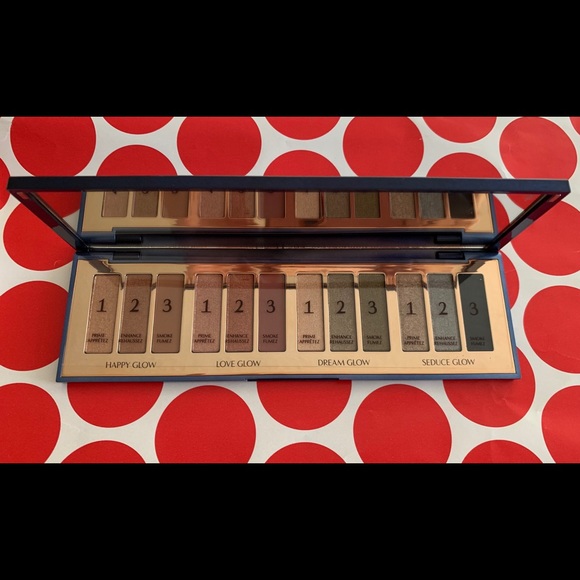 CHARLOTTE TILBURY STARRY EYES TO HYPNOTISE PALETTE - Picture 2 of 7